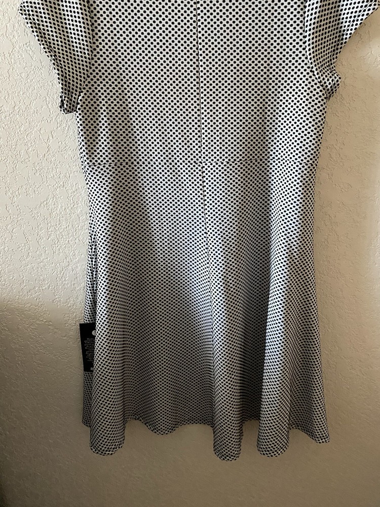 Avenue Women’s Black & White Polka Dot Short Sleeve Dress Plus Size 18