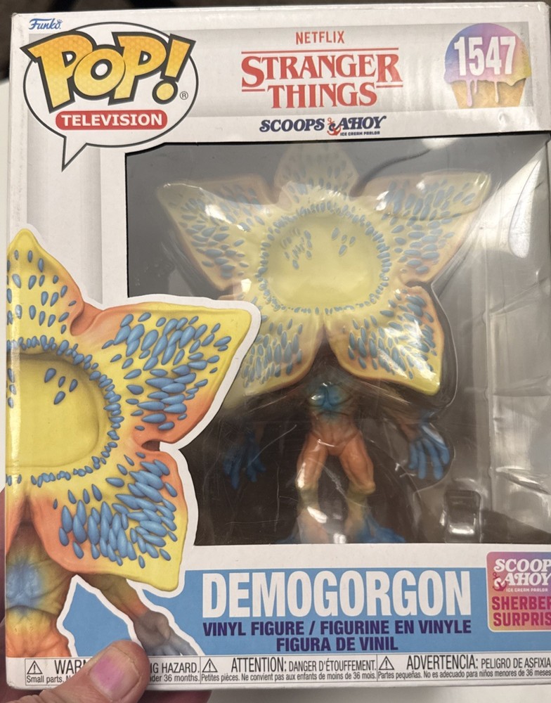 Funko Pop! Vinyl Super 6 in: Stranger Things - Demogorgon (Scoops Ahoy) #1547
