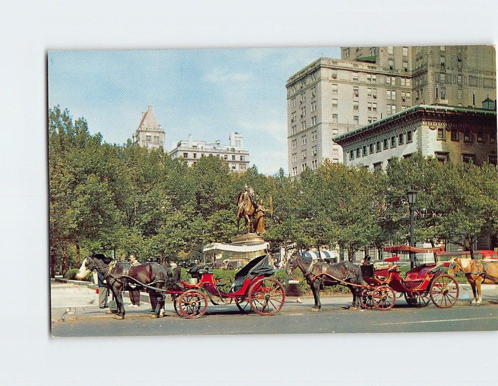 Postcard Horse-Drawn Carriages on 59th Street New York City New York USA