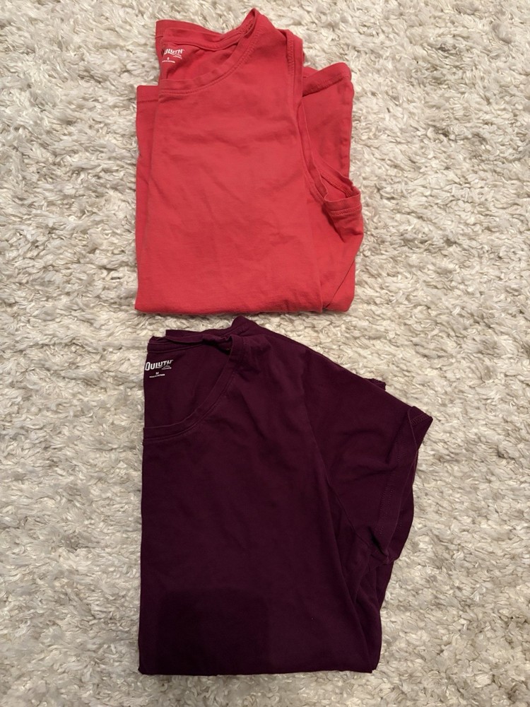 Duluth Trading Co Women's Knit T-Shirts Red Burgundy Sleeveless Short Sleeve S M