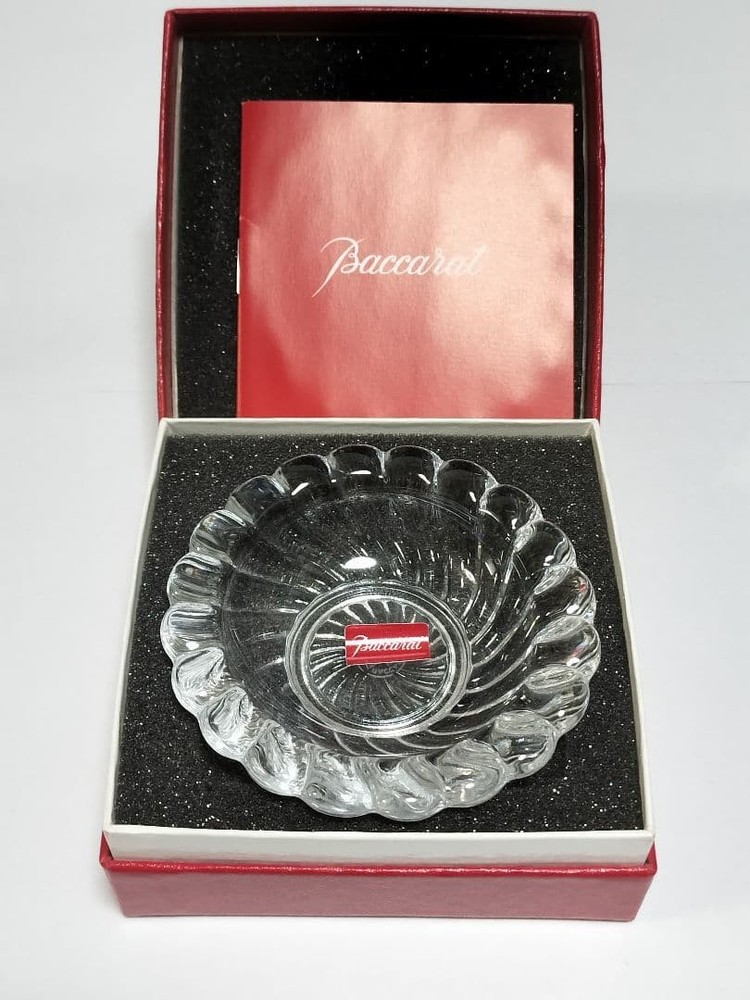 Baccarat Frill Edge Crystal Ashtray with Box Made in France
