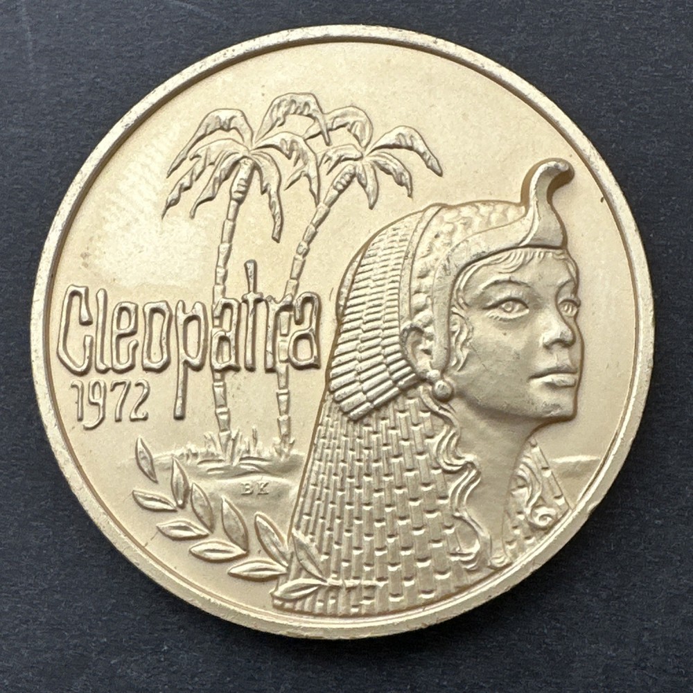 1980 Krewe of CLEOPATRA Mardi Gras Doubloon Celebration In America Token
