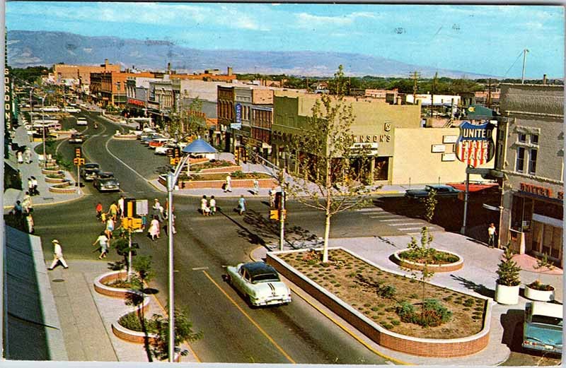 Postcard SHOP SCENE Grand Junction Colorado CO m/09 AO3327