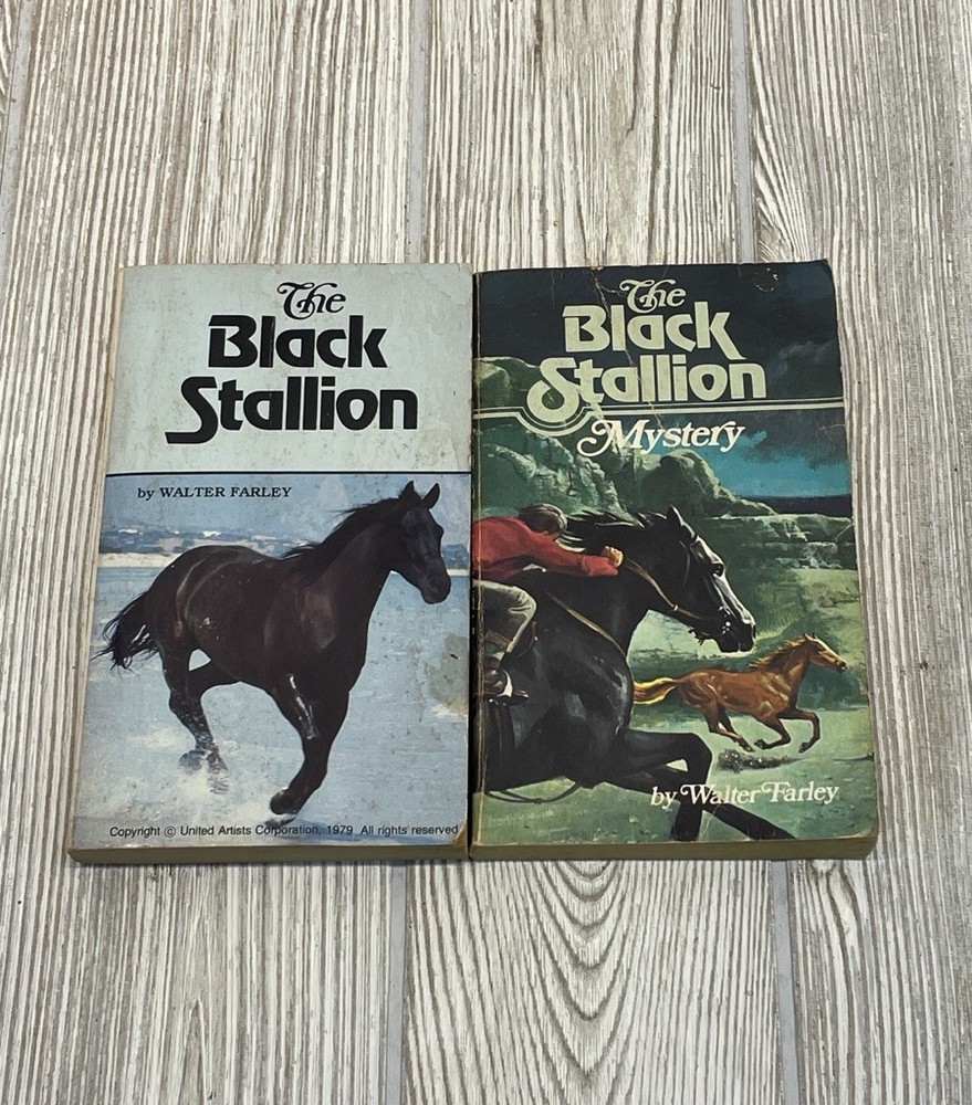 Lot of 2 Black Stallion Paperback Books Walter Farley Action Adventure Mystery