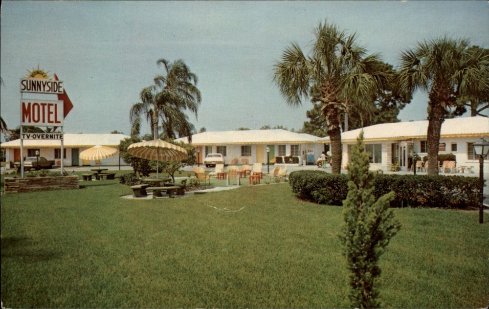 Sunnyside Motel Sarasota Florida vintage postcard w851