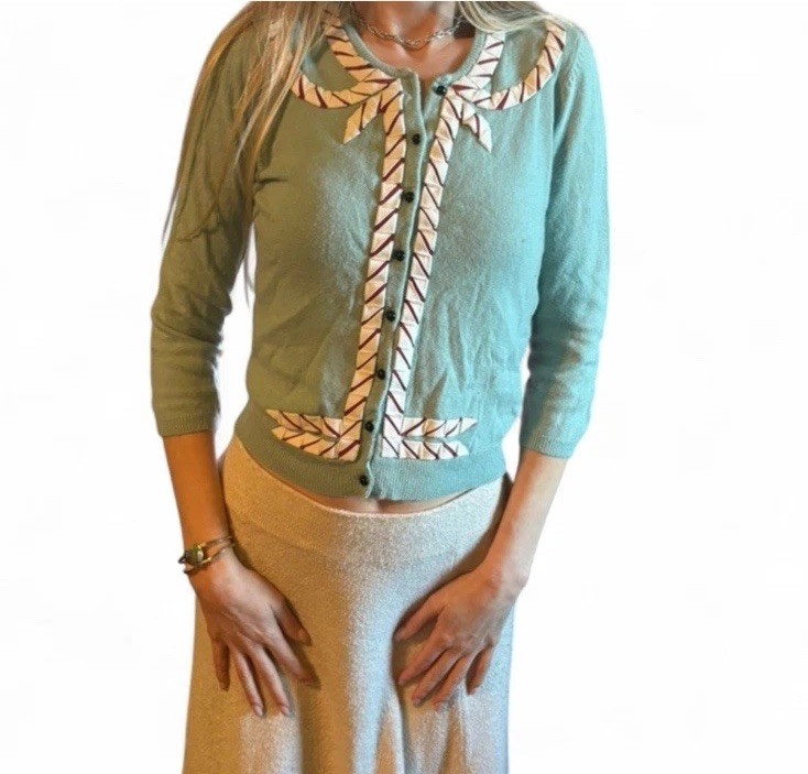 Dainty cashmere angora blend vintage Artsy  Cottagecore cardigan sweater XXS