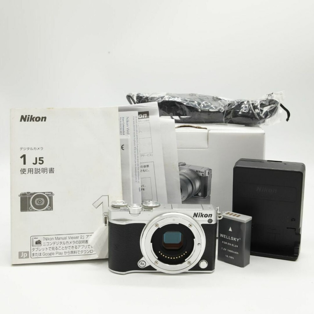 [ Excellent ] Nikon 1 J5 Silver 20.8 MP mirrorless Digital Camera Tested