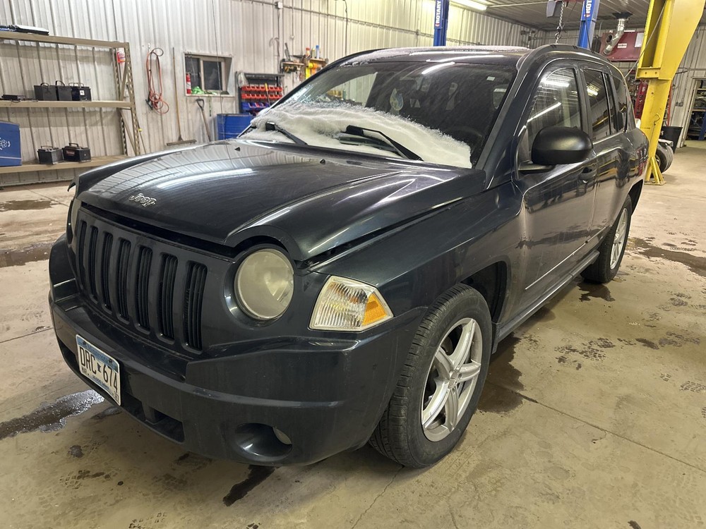 Cinturón de seguridad delantero izquierdo usado se adapta a: Jeep Compass 2008 asiento de cubo conductor retractor F