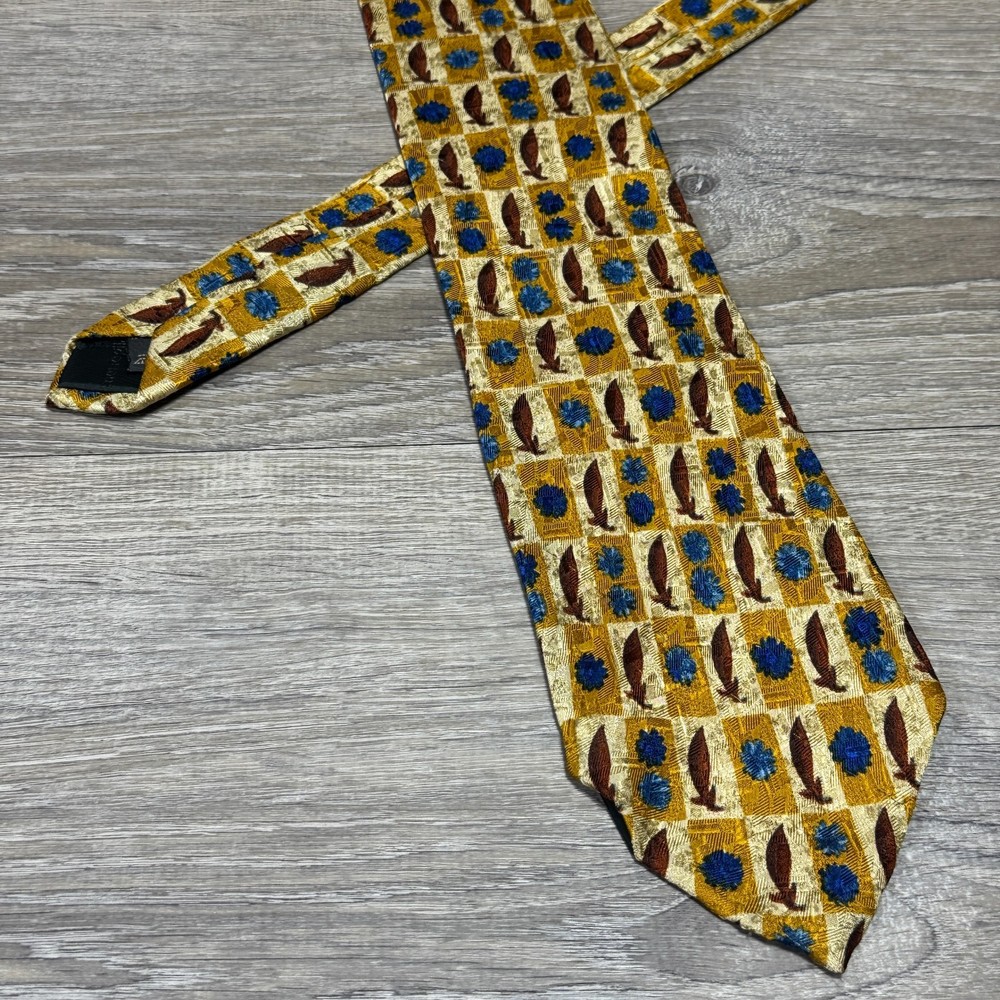 Ermenegildo Zegna Neck Tie Handmade Luxury 100% Silk Retro Feather Quill Flower