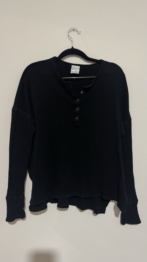 OFFLINE by Aerie Black Waffle Knit Henley Long Sleeve Women’s Top Size M