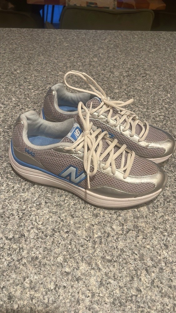 New Balance 1442 Rock & Tone Women's Sz 7 Shoes Silver Blue Sneakers