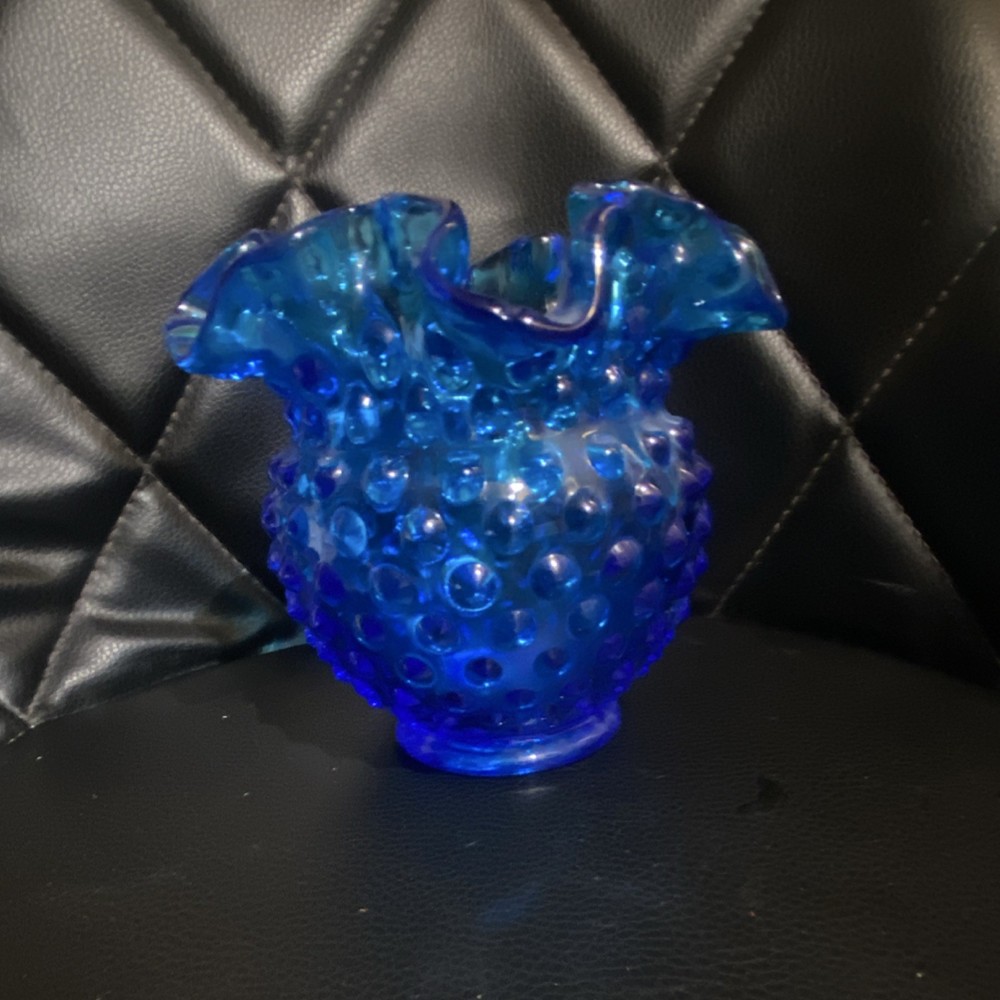 Fenton Blue Hobnail Art Glass Vase 4in Hand Blown Decorative Glossy Finish