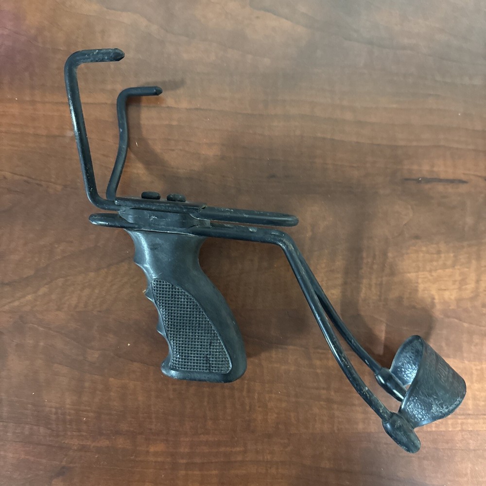 Vtg Daisy Powerline Pistol Grip Slingshot With Wrist Brace Needs Rubberband