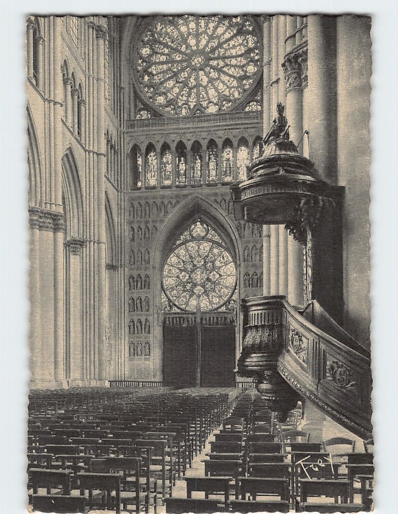 Postcard Great Nave and Roses Cathédrale Notre-Dame de Reims France