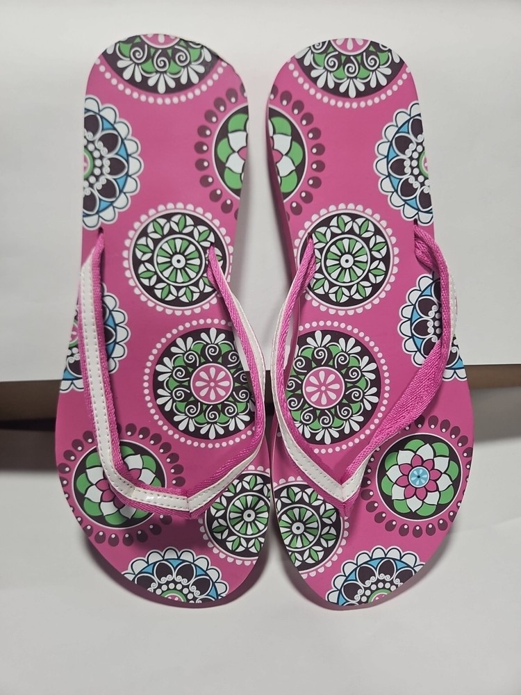 vera bradley flip flops 7/8