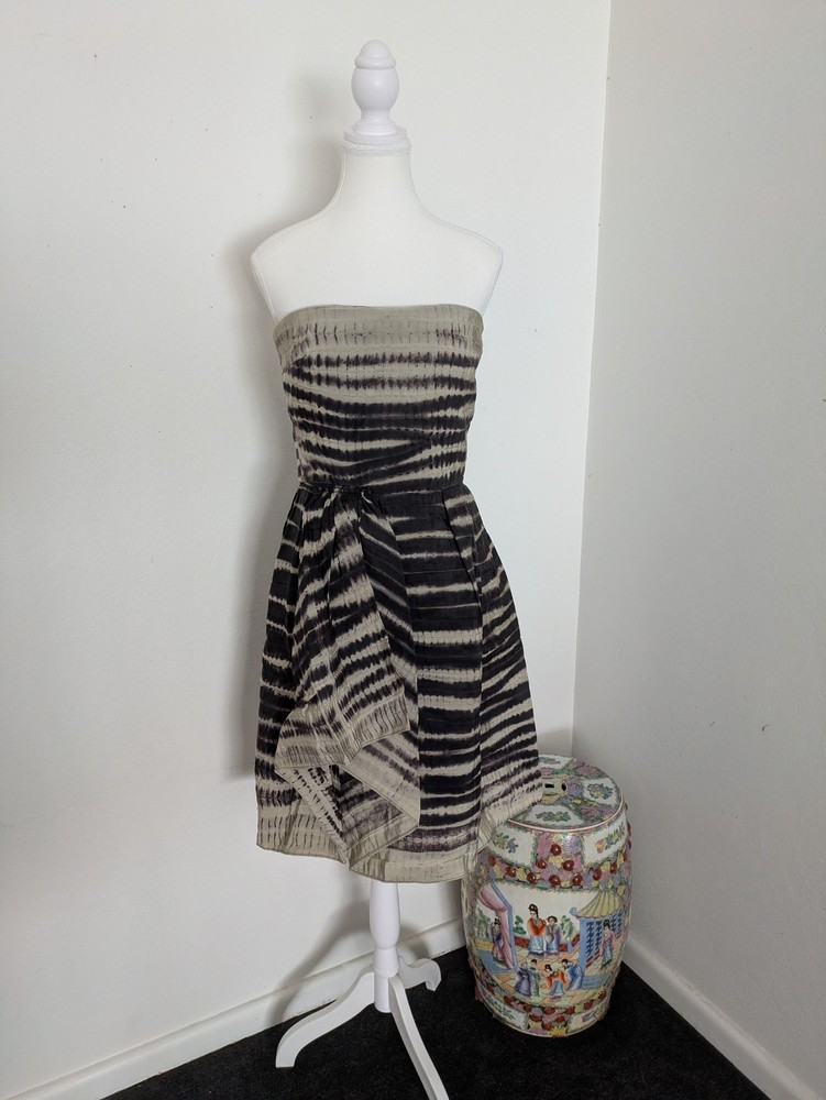 Oscar de la Renta cocktail dress NWOT 10