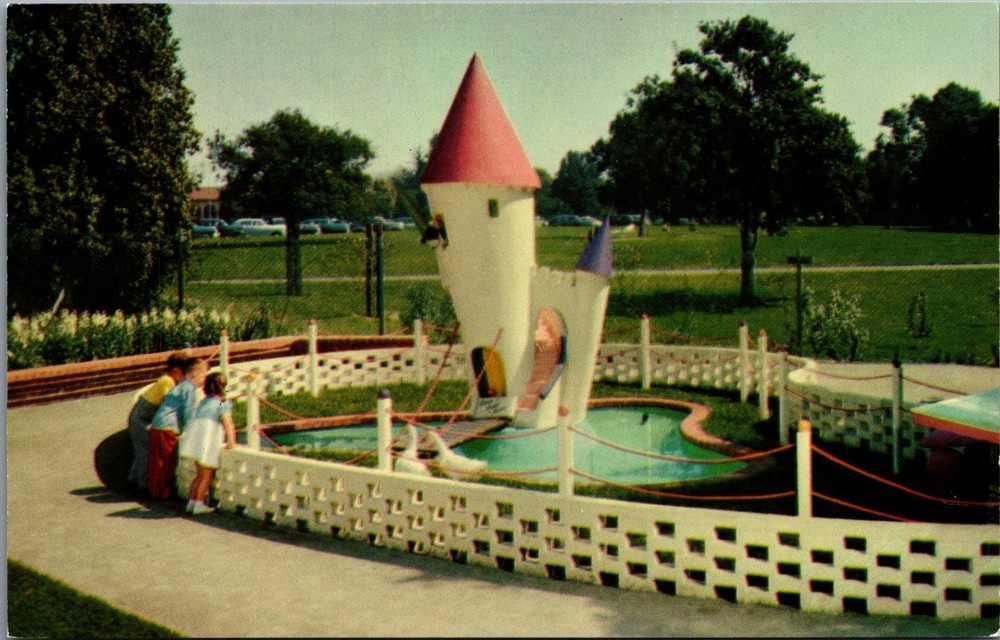 Vintage Goosey Gander Children's Fairyland Oakland CA Mirro-Krome Postcard