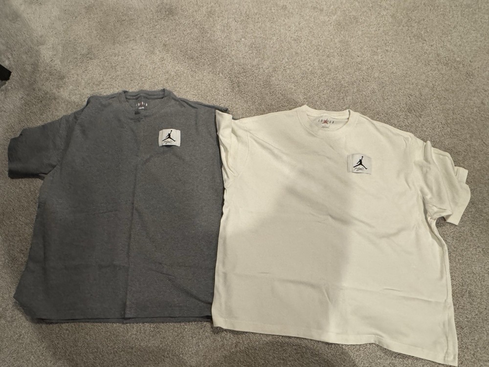 Jordan Flight Graphic T-Shirt Mens LARGE GREY White Jumpman LOT OF 2! Oversized