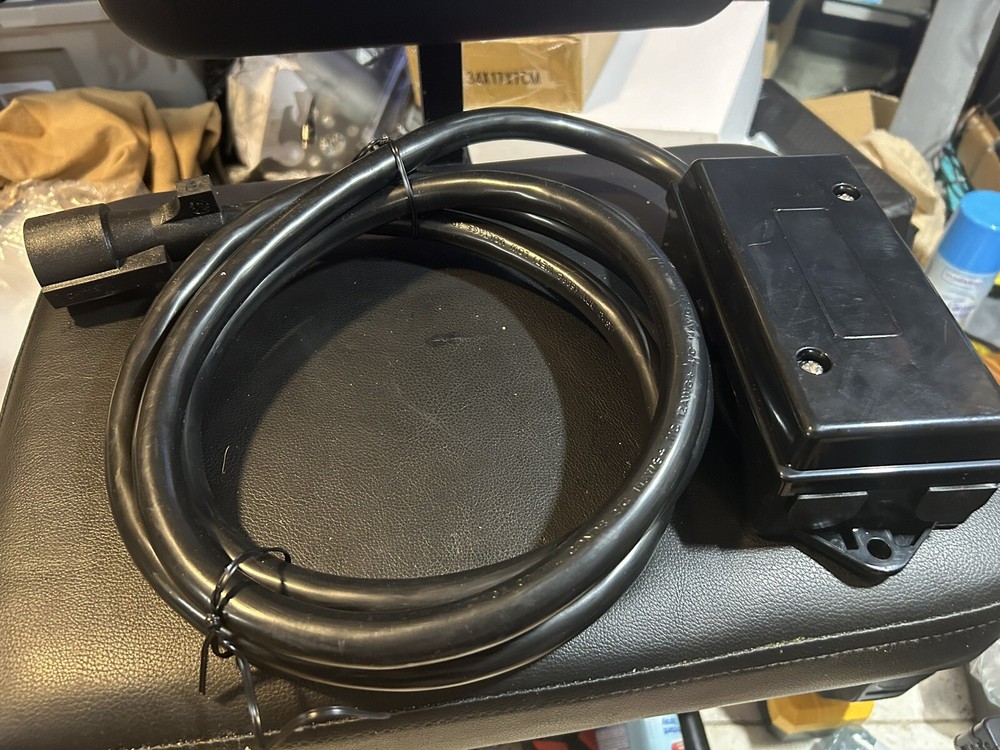 Brand New 7 Way Trailer Cable With Junction Box Mic tuning Heavy Duty 8’