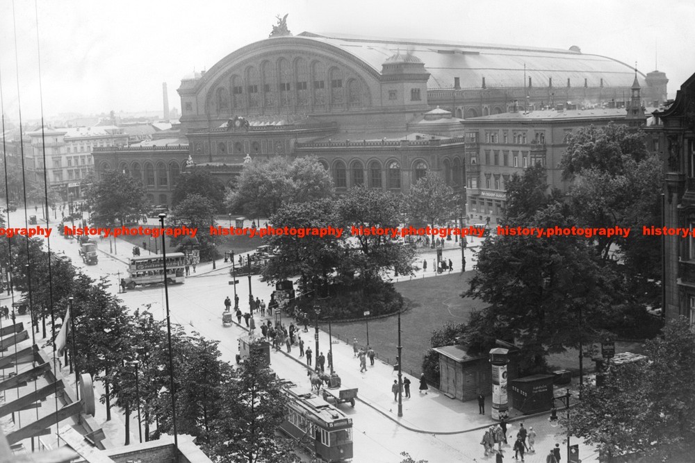 F020966 View of Anhalter Bahnhof in Berlin Germany 1930