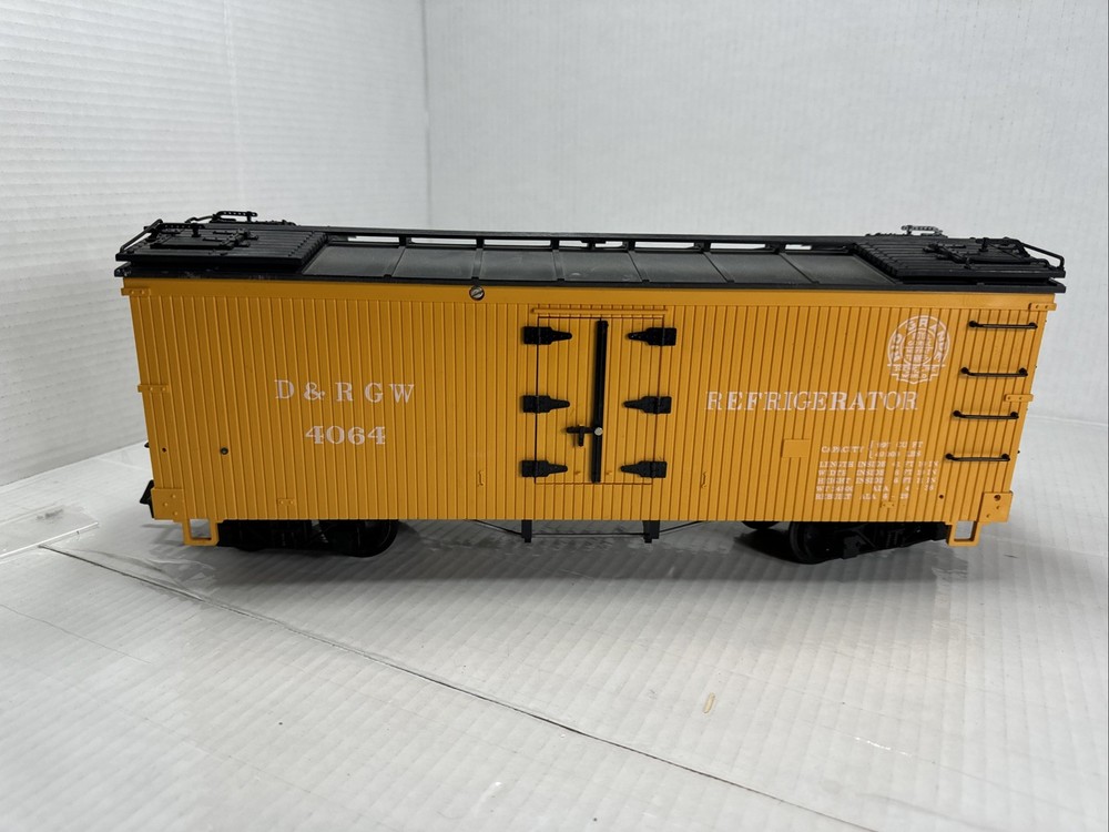 LGB G Scale Denver, Rio Grande Refrigerator Car #4064 Four Train Set Layout