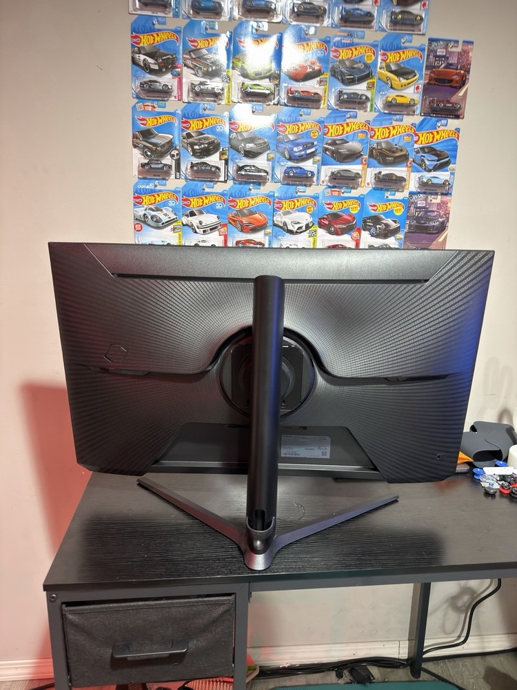 Samsung 32” Odyssey G5 Gaming Monitor, WQHD (2560x1440), 144Hz, Curved