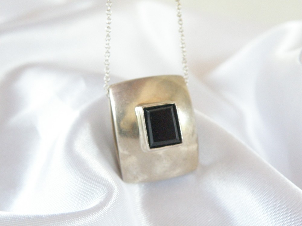 Vintage Mexico? Sterling Silver 925 Modernist Black Onyx Pendant Slide Necklace