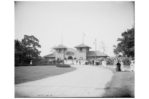 Euclid Avenue Garden Theatre,buildings,crowds,theaters,Cleveland,Ohio,OH,1900