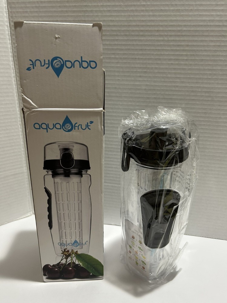 BPA-Free Insulated Infusion Water Bottle with Fruit Infuser - Reusable