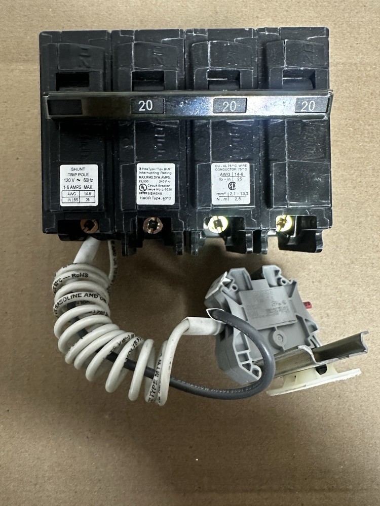 Siemens B320H00S01  Breaker, Shunt Trip, BLH, 3P, 20A, 240V