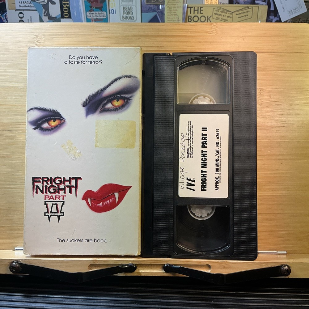 Fright Night Part II 2 VHS 1988 IVE MCA Horror Vampire 80s Classic Cult Movie