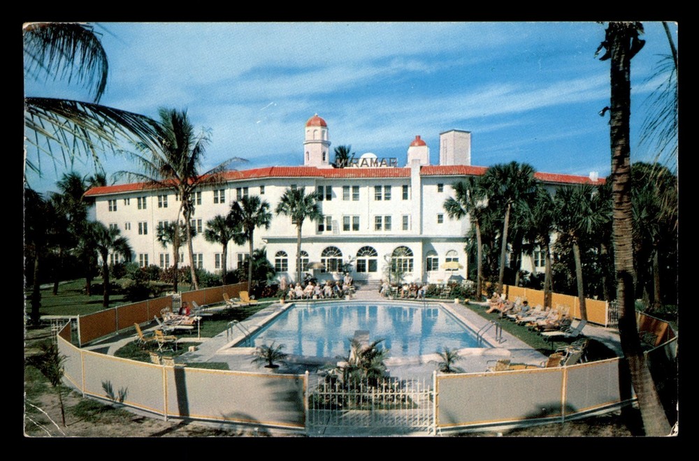 Miramar Inn West Palm Beach Florida FL Lodging People Pool Posted Postcard