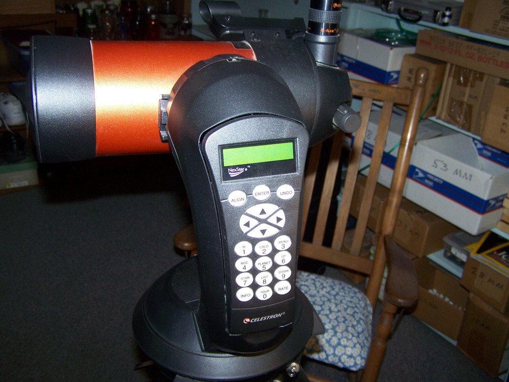 CELESTRON NEXSTAR 4 SE TELESCOPE WITH EXTRA EYE PIECES [YOU PICKUP ONLY]