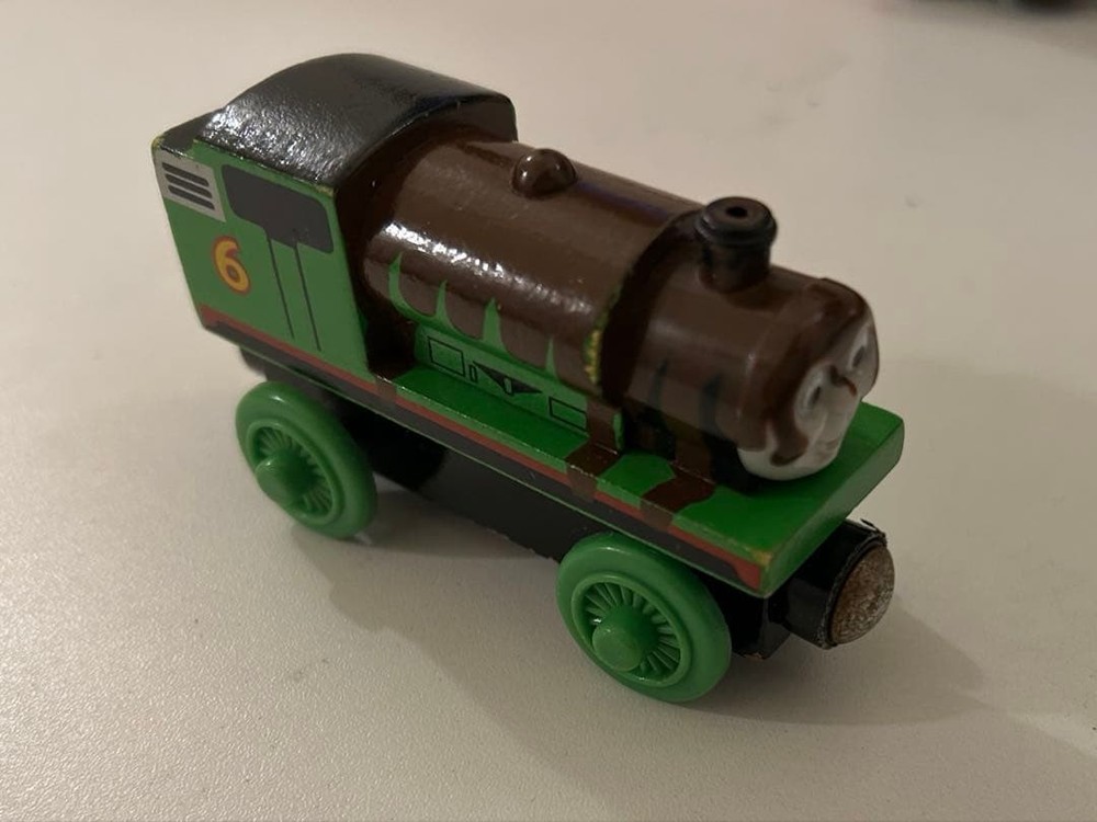 Thomas Chocolate Percy Thomas Land Limited Wooden Rail Series #c3a643