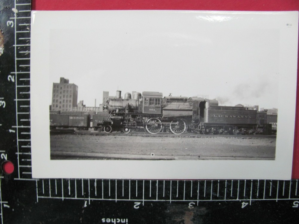 DELAWARE LACKAWANNA & WESTERN RAILROAD LOCOMOTIVE #961 PHOTO at SCRANTON PA 1936