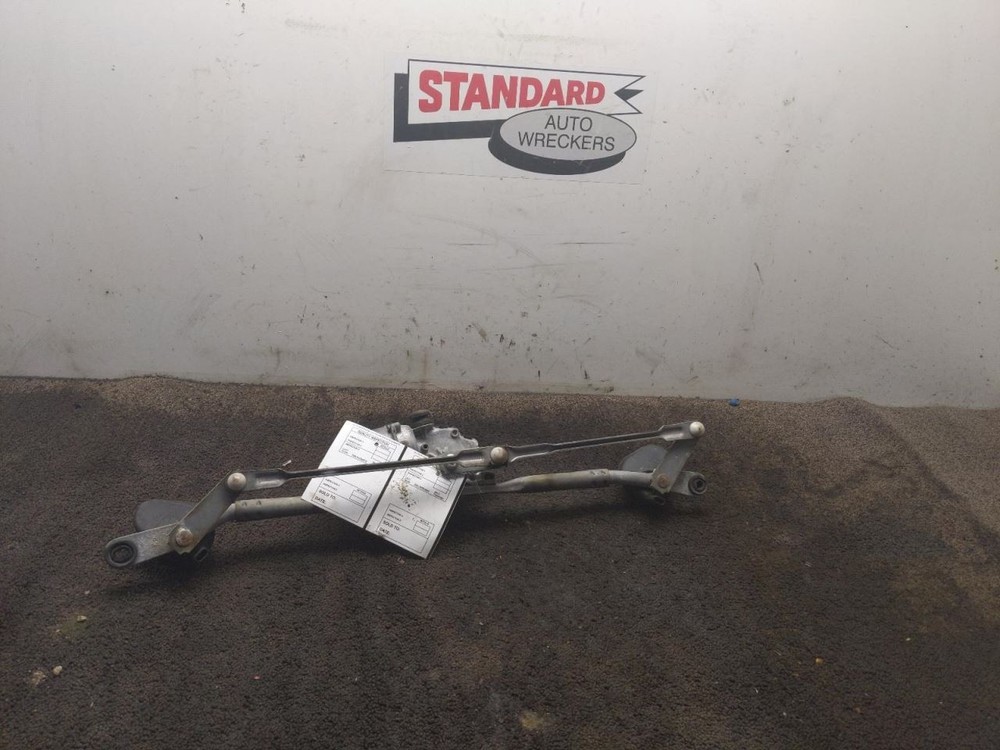 Classic Windshield Wiper Motor with Linkage for 07-17 Jeep Compass 1446607