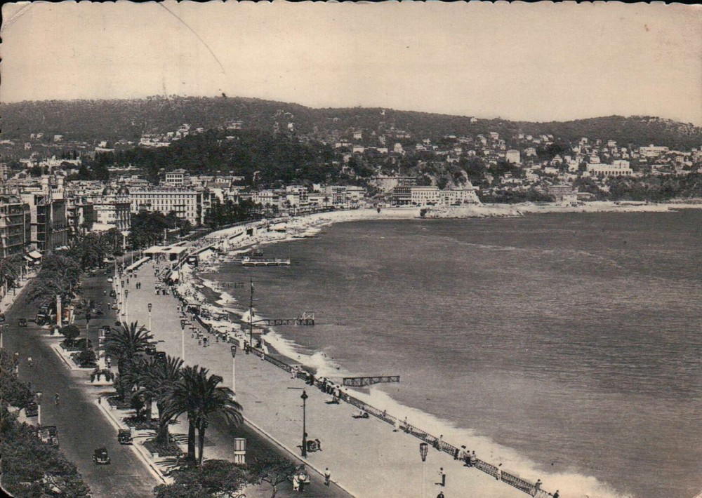 La Cote D'Azur La Promenade des Anglais Nice France --- Continental Postcard