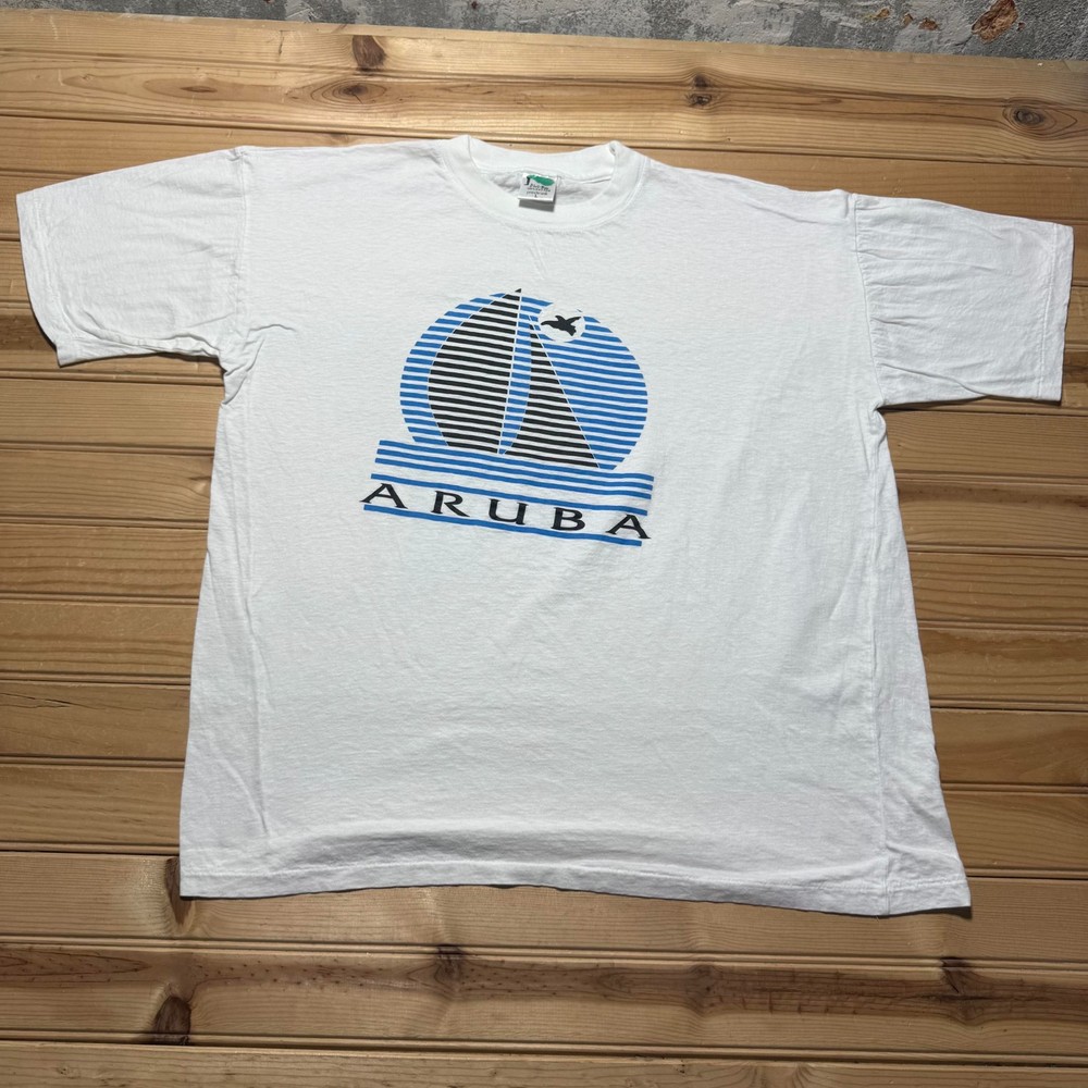 Vintage 90s Aruba Island Country Sailboat Beach Tropical Souvenir T-Shirt Large