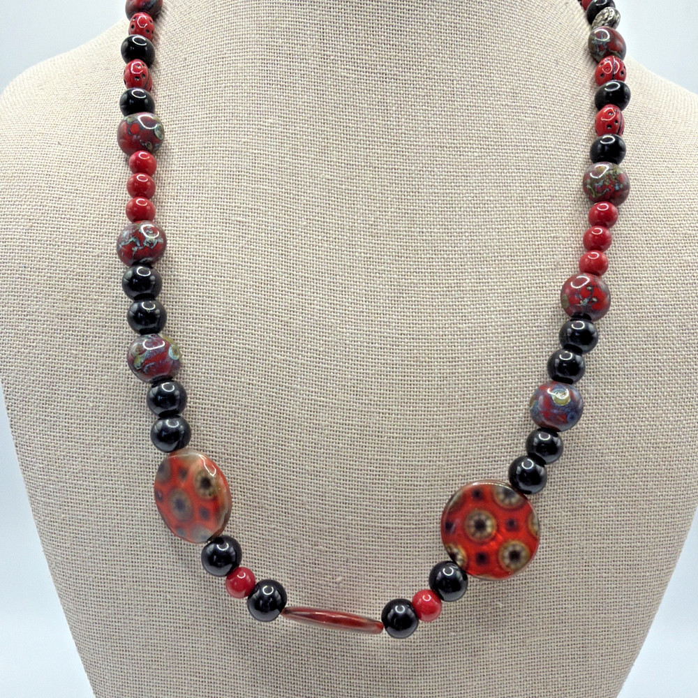Vintage Red Black Glass Beaded Lady Bug Style Necklace