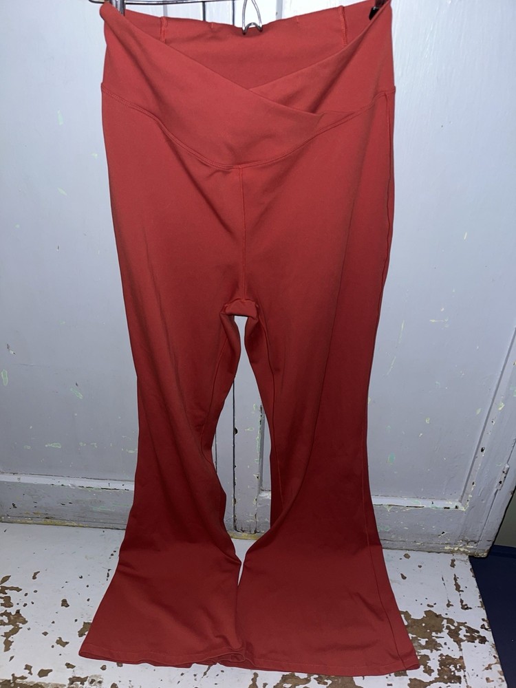 Women’s Red Flare Leggings – Bell Bottom Style, Sleek Fit, Size M