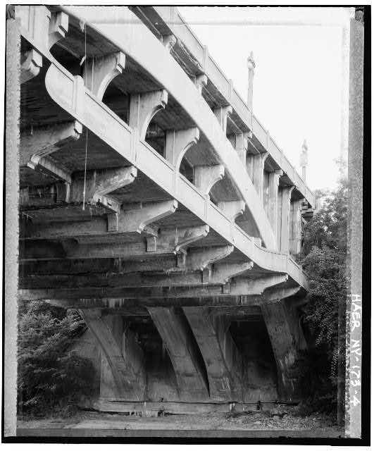 Photo:Court Street Bridge Abutment Detail Court New York 1900s