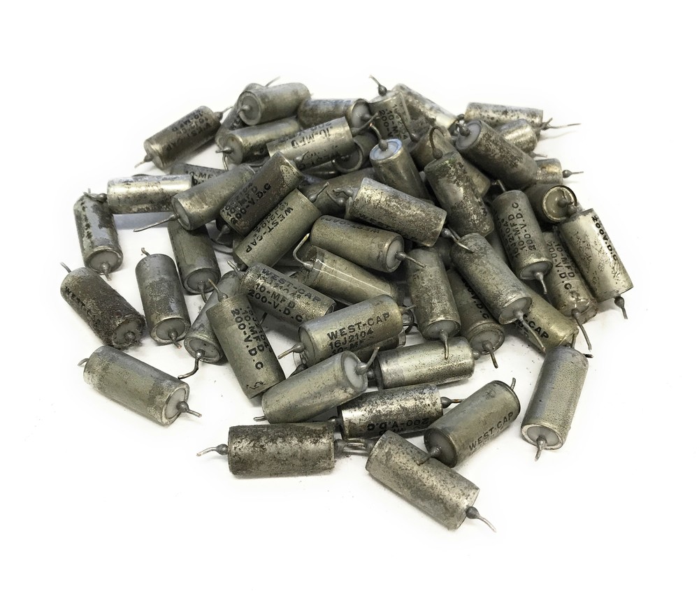 Lot of 65 Vintage West-Cap .10MFD 200VDC Axial Film Capacitors 16J2104