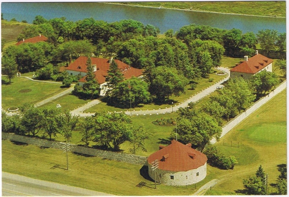 Postcard Lower Fort Garry Winnipeg Manitoba Canada Post