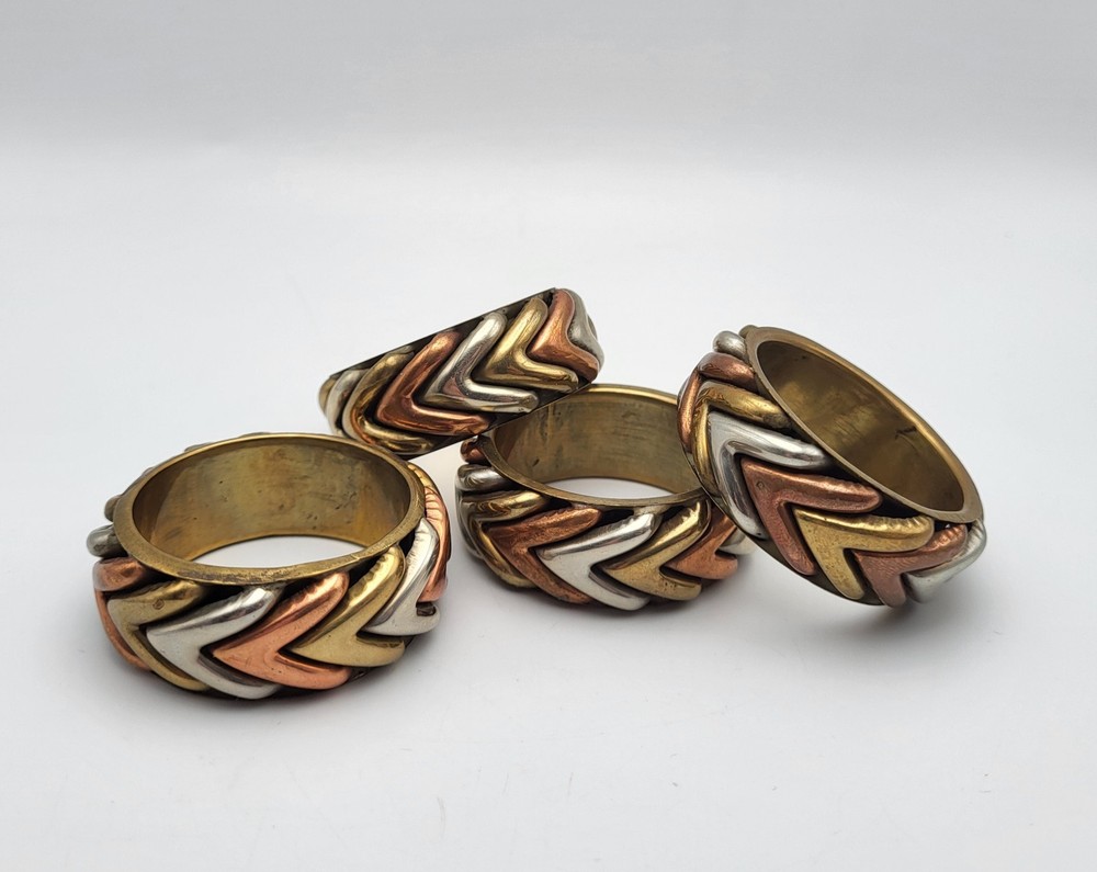 Napkin Rings Set Of 4 Copper Brass Silver Tone Mixed Metal Chevron Vintage