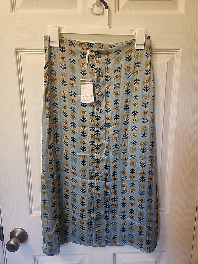 Free People  Midi Skirt Size 4