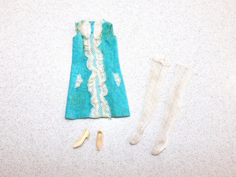 Barbie: Francie VINTAGE Complete ICED BLUE Outfit!