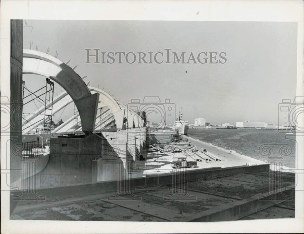1968 Press Photo Port of Miami Accommodates Cruise Business, Florida-image
