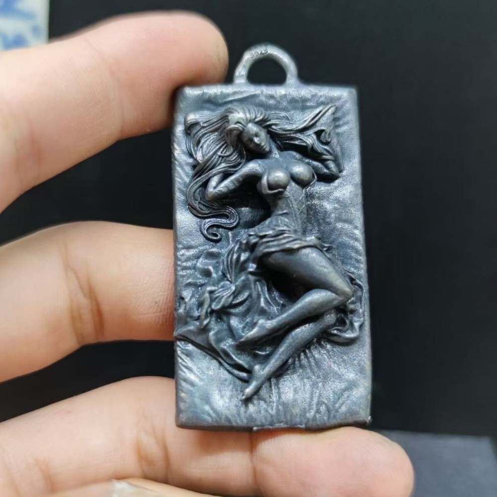 Retro brass sexy beauty lying posture figurine model keychain pendant