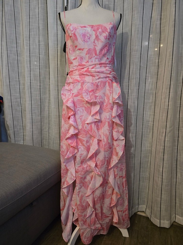 Selfie Leslie Maxi Dress Size L NWT