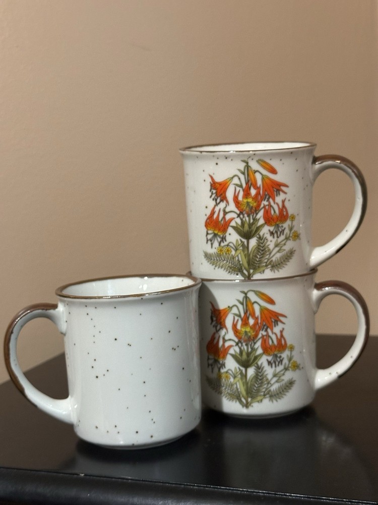1970's Takahashi Speckled Stoneware Tigerlily Coffee Cup Mug Flower Orange VTG